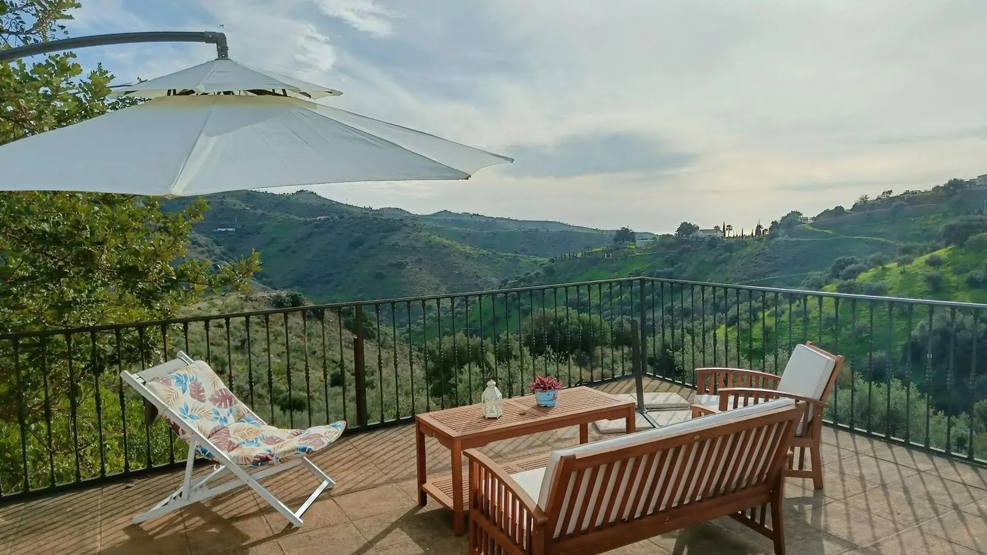 Moclinejo Casa Del Sol - Amazing Private Villa, 20 Km From Malaga Center